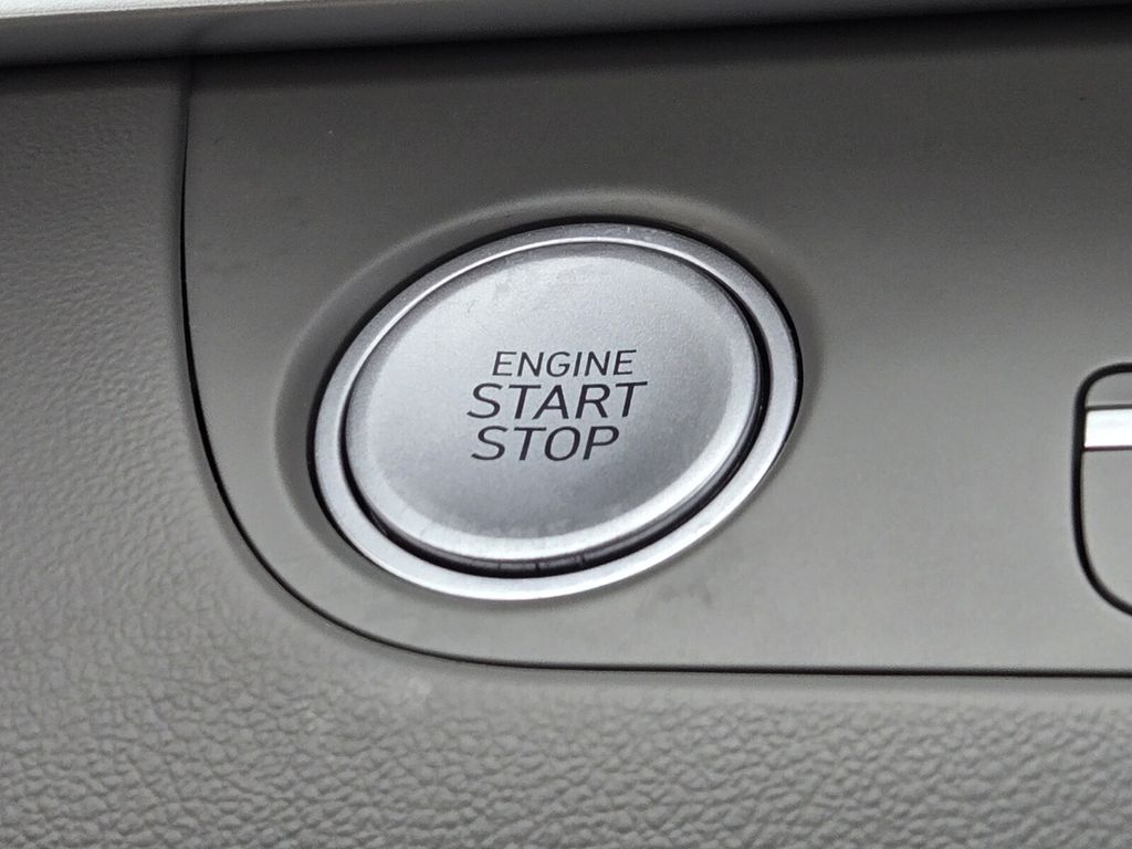 2025 Hyundai Elantra SEL - Photo 21