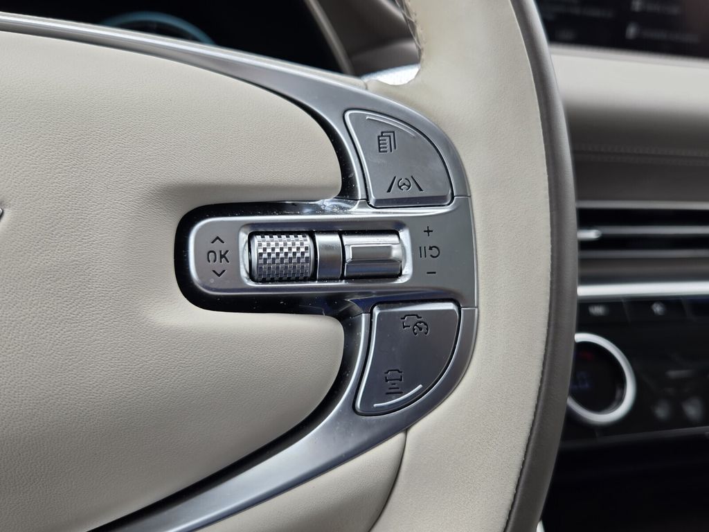 2023 GENESIS GV80 - Photo 25