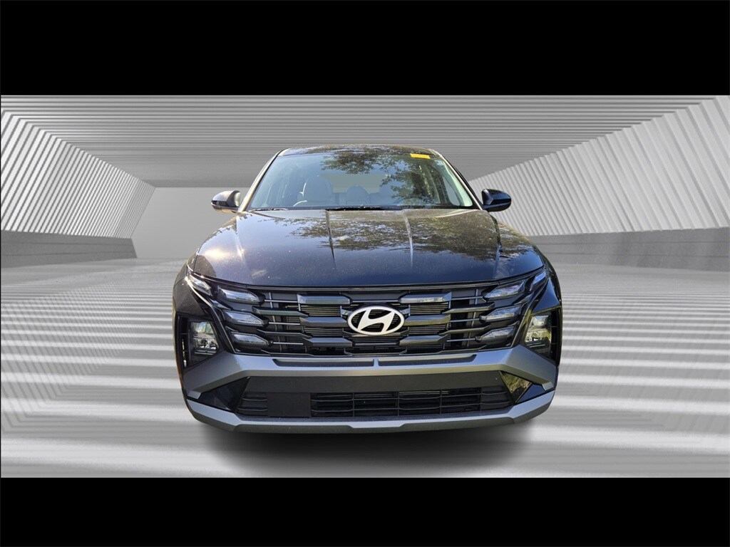 2026 Hyundai Tucson SE photo 2