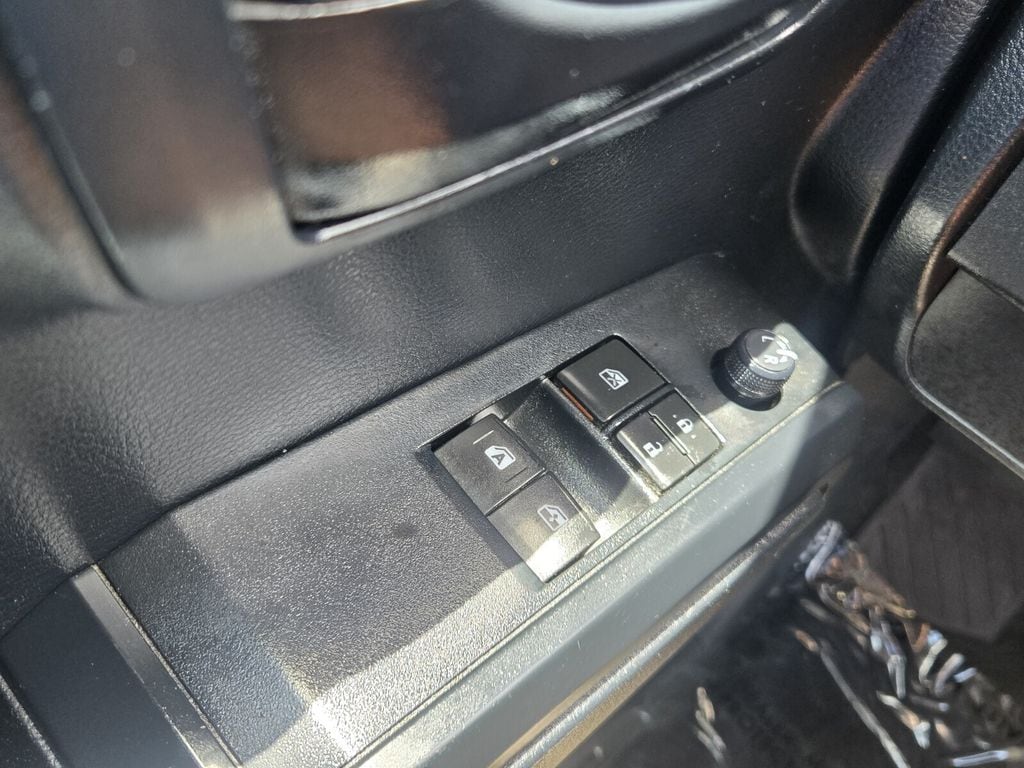 2019 Toyota Tacoma SR - Photo 26