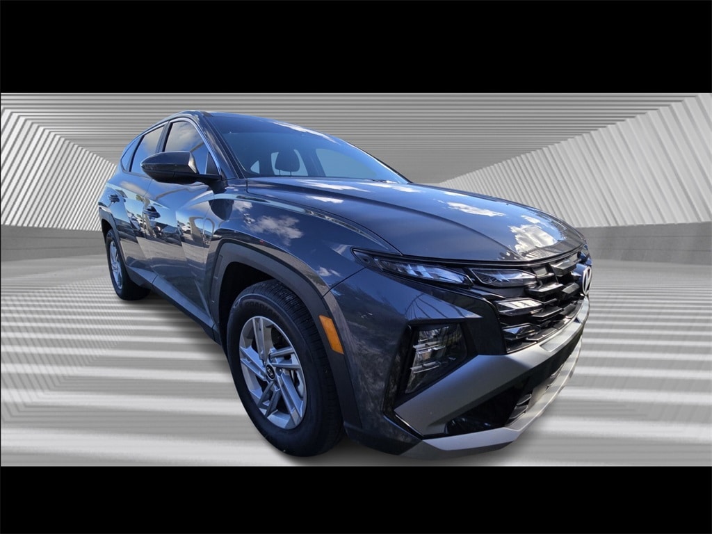 Used 2025 Hyundai Tucson SE SUV