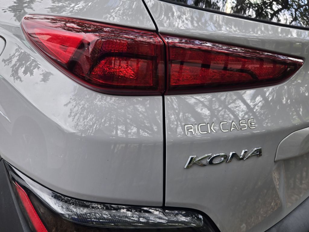 2023 Hyundai Kona SEL - Photo 8