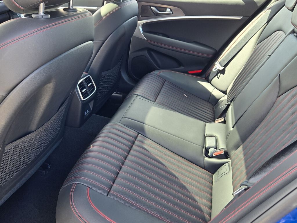 2026 GENESIS G70 Sport Prestige - Photo 11