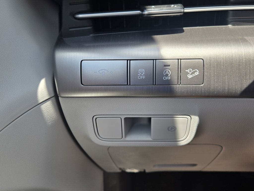2026 Hyundai Kona SE - Photo 27