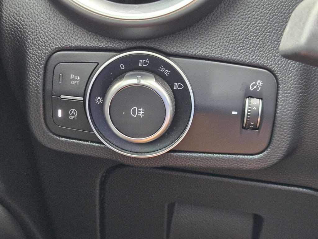 2018 Alfa Romeo Stelvio Sport - Photo 24
