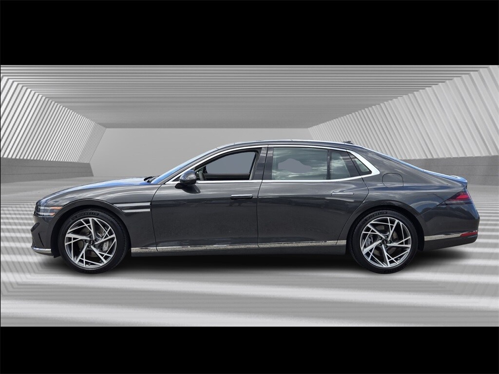 2023 Genesis G90 3.5T photo 2