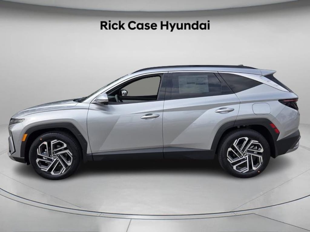 New 2026 Hyundai Tucson Limited FWD SUV