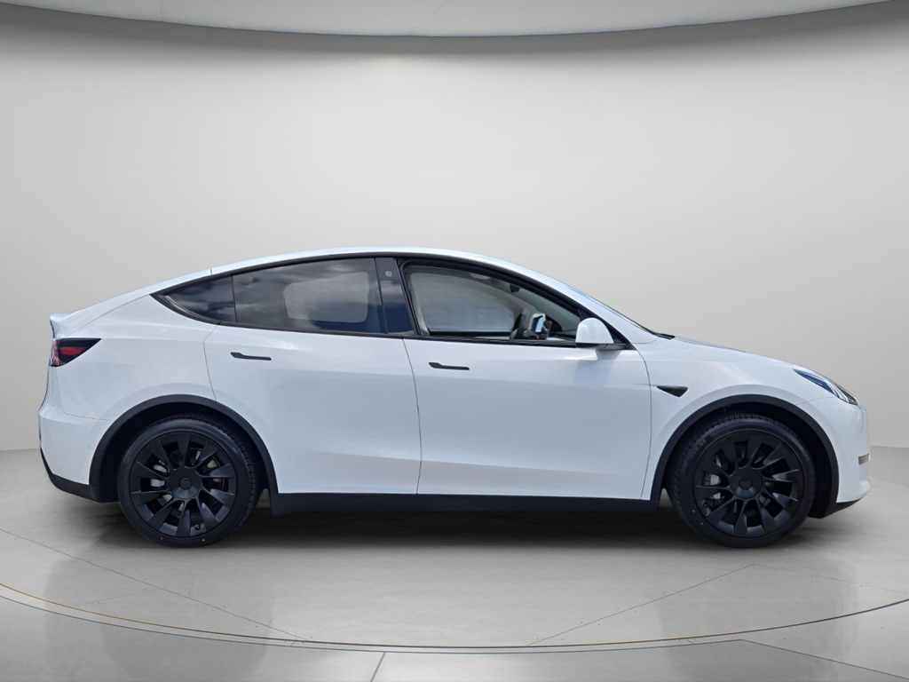 Used 2022 Tesla Model Y Long Range SUV