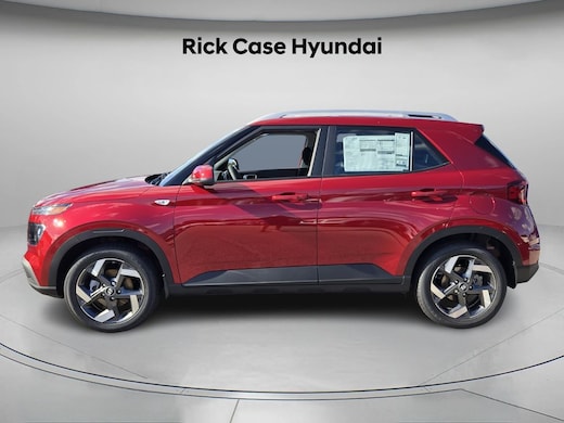 2026 Hyundai Venue thumbnail 2