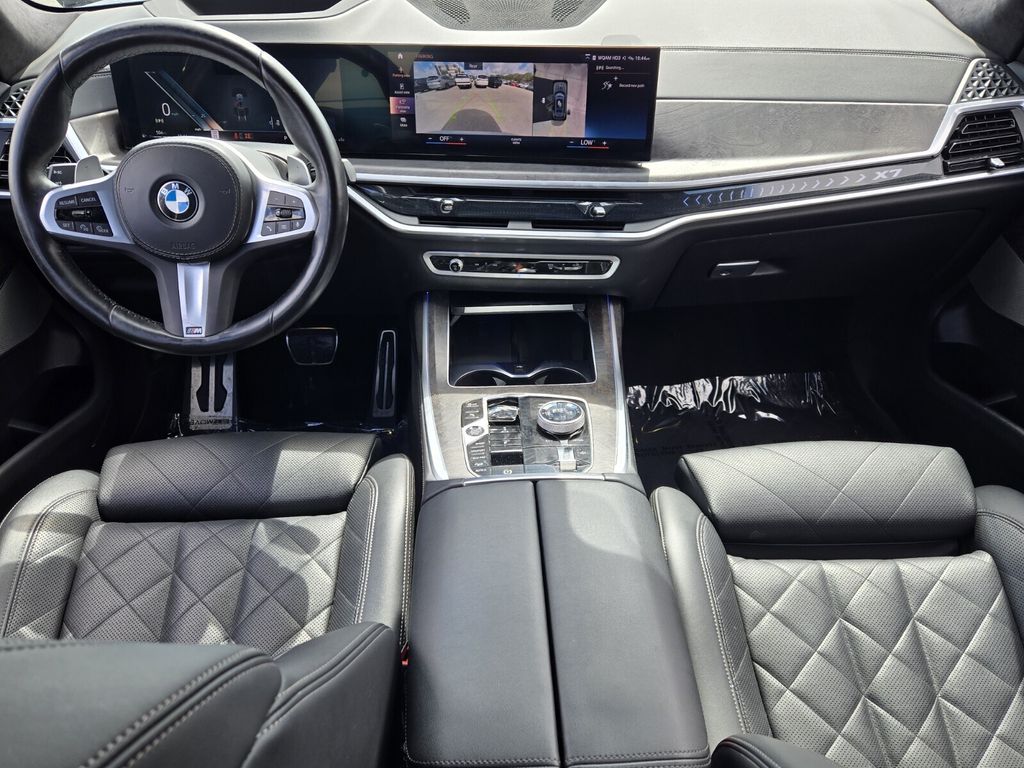 2023 BMW X7 40i - Photo 11