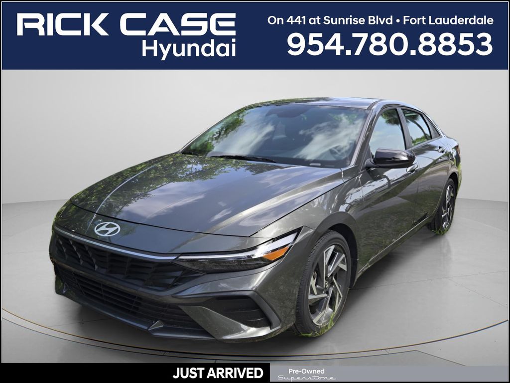 2025 Hyundai Elantra Blue - Photo 1