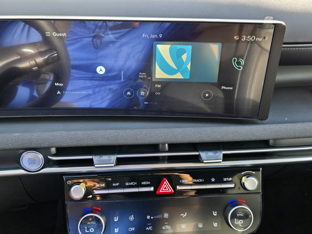 2026 Hyundai Santa Cruz Limited - Photo 10