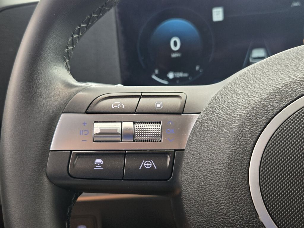 2025 Hyundai Kona SEL Convenience - Photo 23