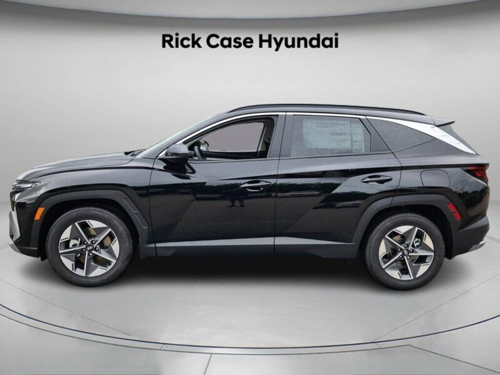 New 2026 Hyundai Tucson SEL Premium FWD SUV