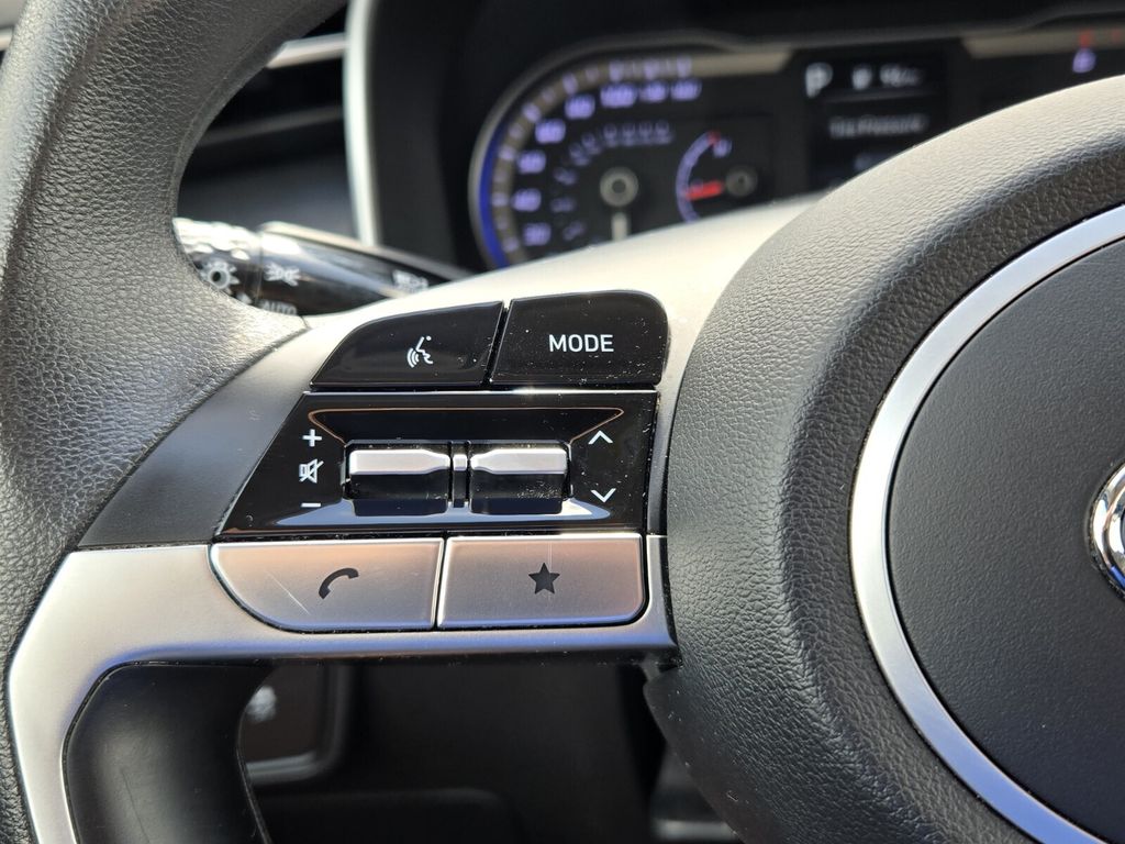 2024 Hyundai Tucson SE - Photo 23