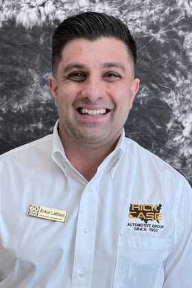 Staff member Ankur Lakhani from cbc2a77639b3