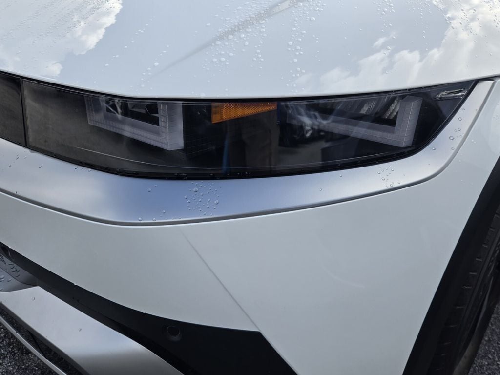 2026 Hyundai IONIQ 5 SE - Photo 10