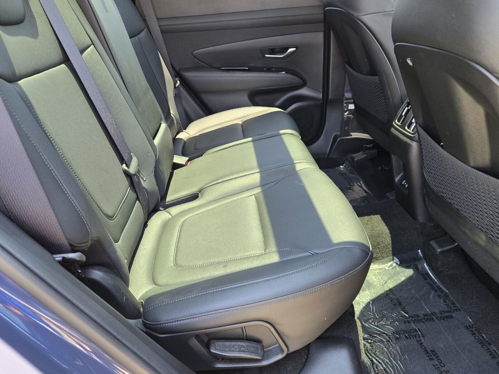 2025 Hyundai Tucson Limited - Photo 15