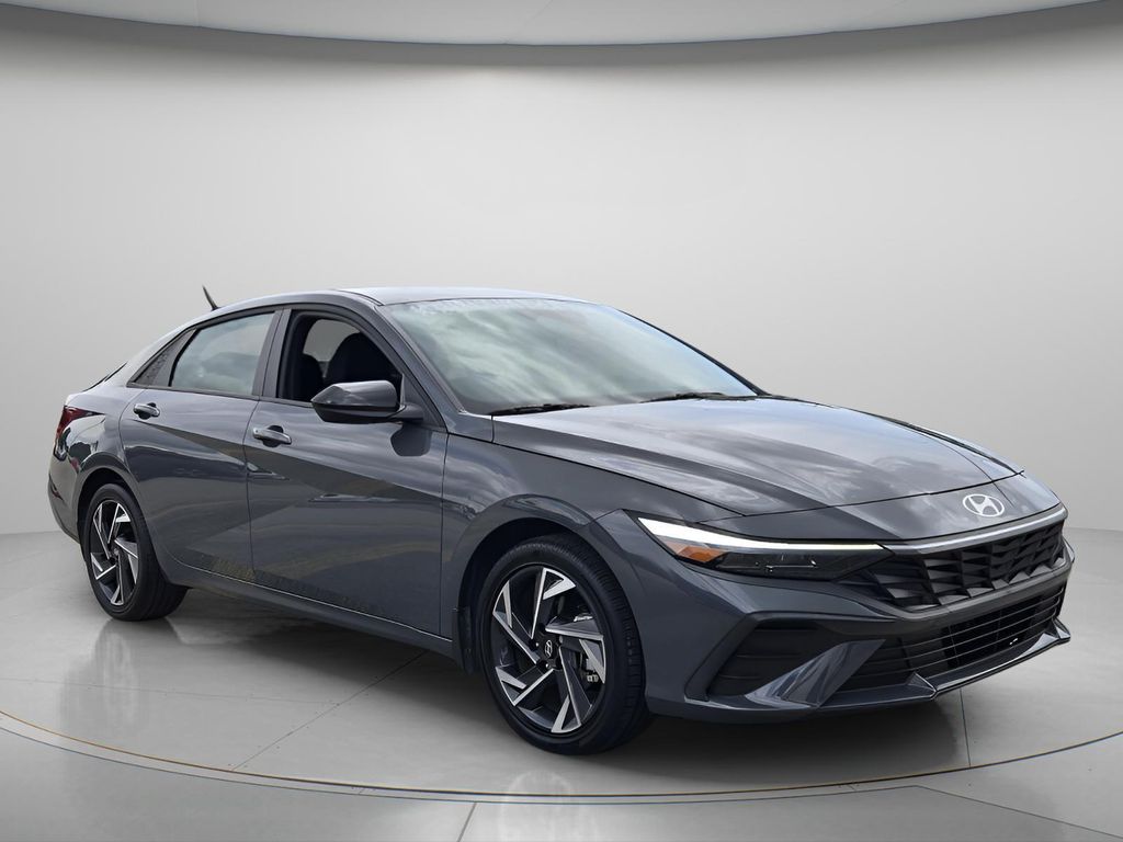 2025 Hyundai Elantra Blue - Photo 9