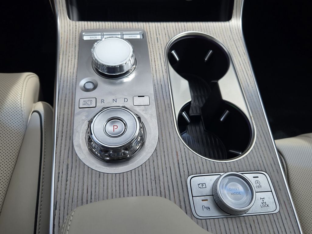 2025 GENESIS GV80 Prestige - Photo 18