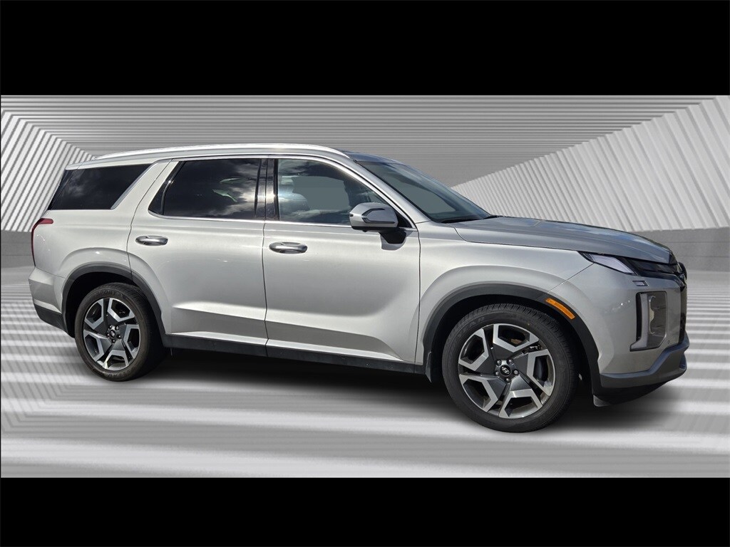 Used 2025 Hyundai Palisade SEL Premium SUV