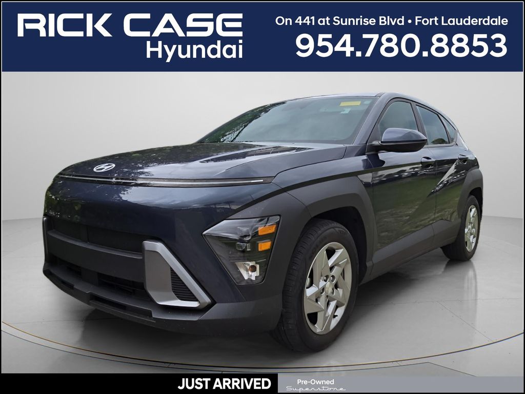 2024 Hyundai Kona SE - Photo 1