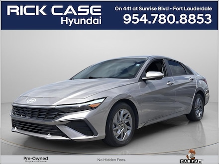 2024 Hyundai Elantra SEL Sedan