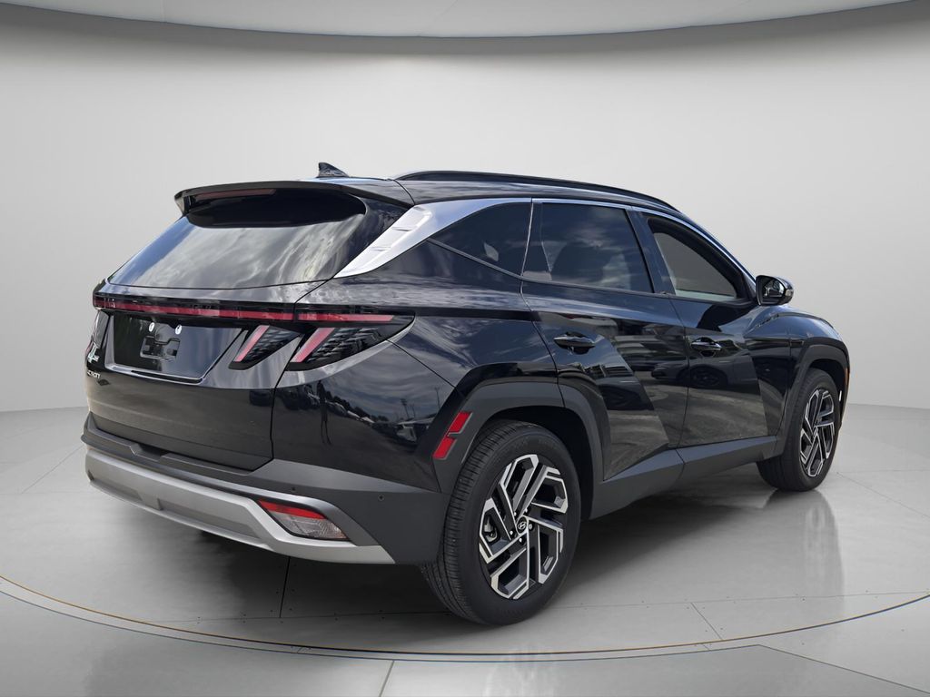 2025 Hyundai Tucson Limited - Photo 8