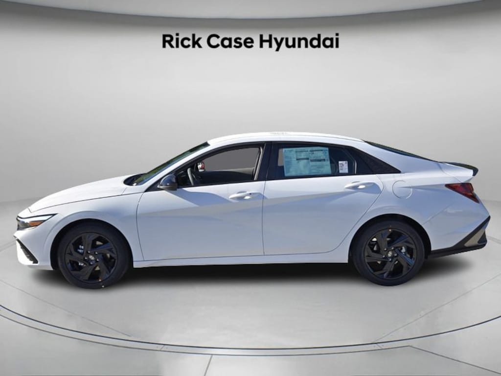 New 2026 Hyundai Elantra SEL Sport Sedan