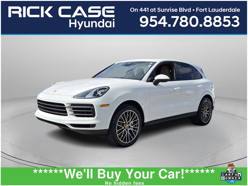 2022 Porsche Cayenne Platinum Edition's photo