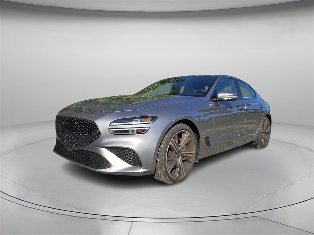 2025 GENESIS G70 Standard's photo
