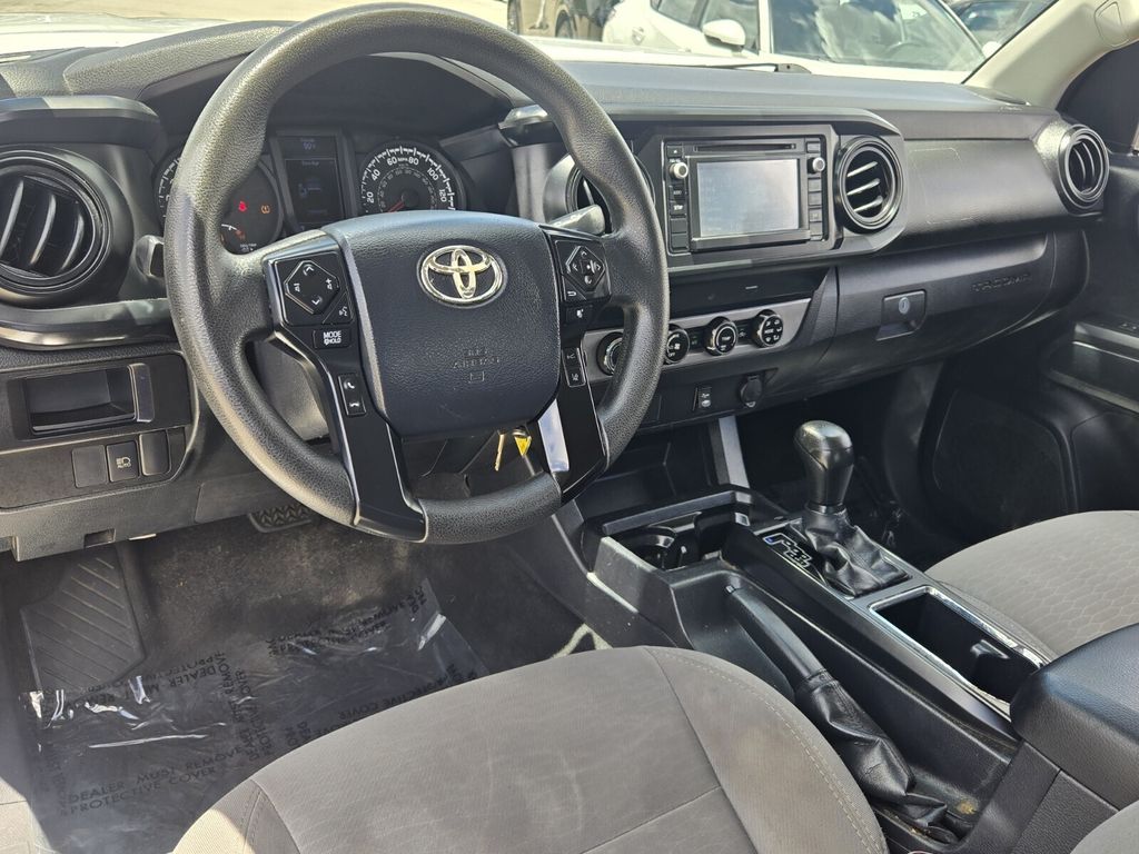 2019 Toyota Tacoma SR - Photo 12