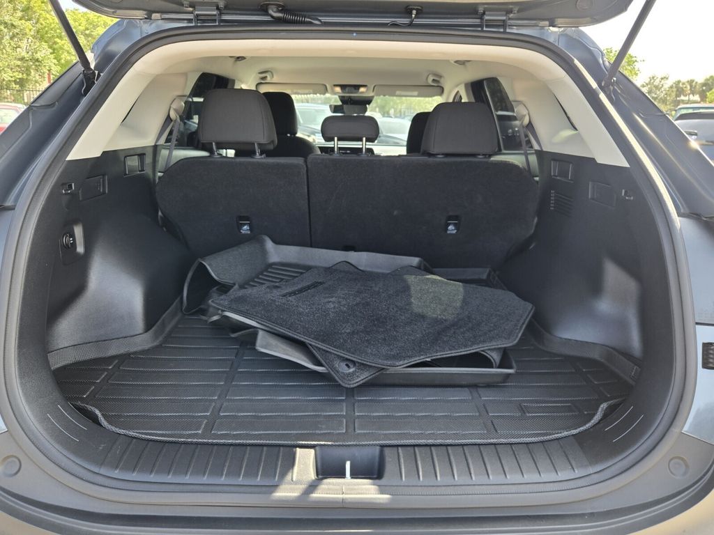 2025 Kia Sportage LX Hybrid - Photo 14