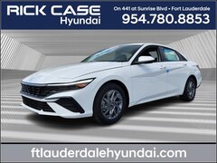 2025 Hyundai Elantra Hybrid Blue Sedan KMHLM4DJ0SU155683 HSU155683