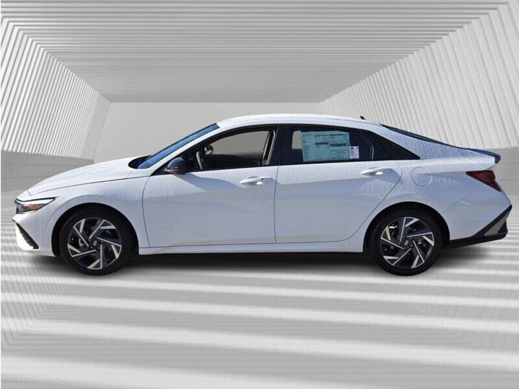 New 2025 Hyundai Elantra SEL Sport Sedan