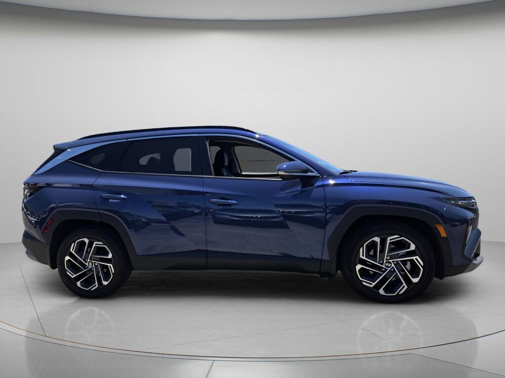 Certified 2025 Hyundai Tucson Limited SUV