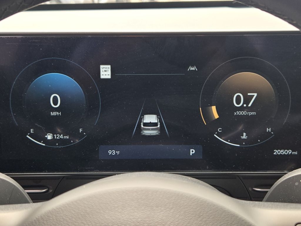 2025 Hyundai Kona SEL Convenience - Photo 25