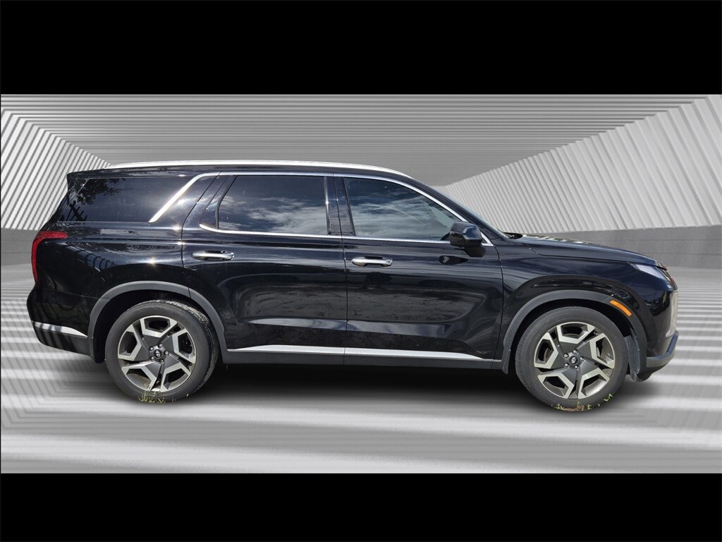 2023 Hyundai Palisade SEL photo 3