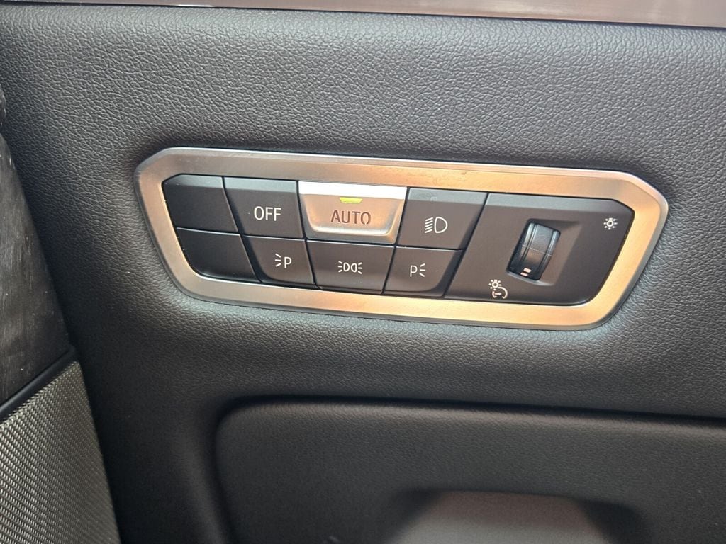 2023 BMW X7 40i - Photo 23