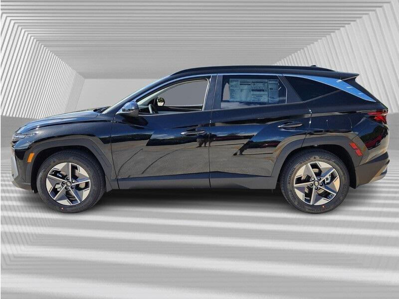 2026 Hyundai Tucson SEL photo 2