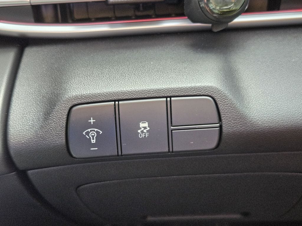 2024 Hyundai Elantra SEL - Photo 28
