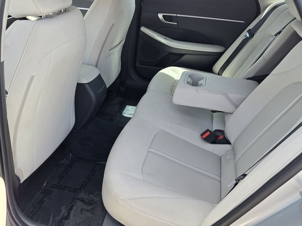 2024 Hyundai Sonata SEL - Photo 11