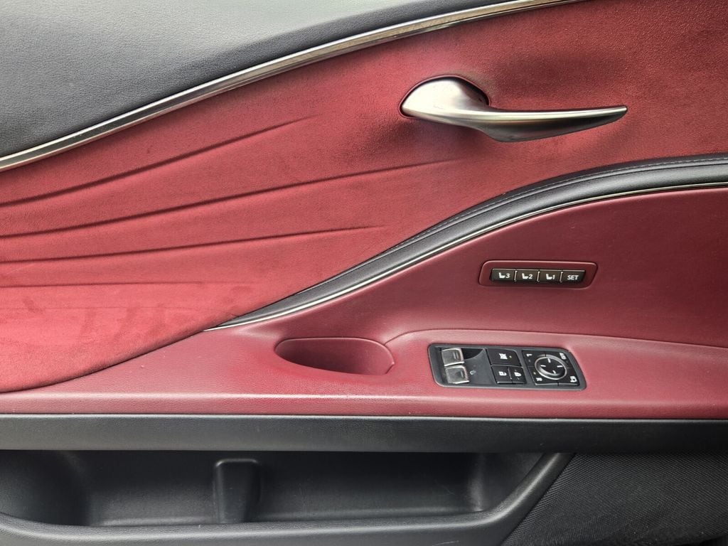 2018 Lexus LC 500 - Photo 28