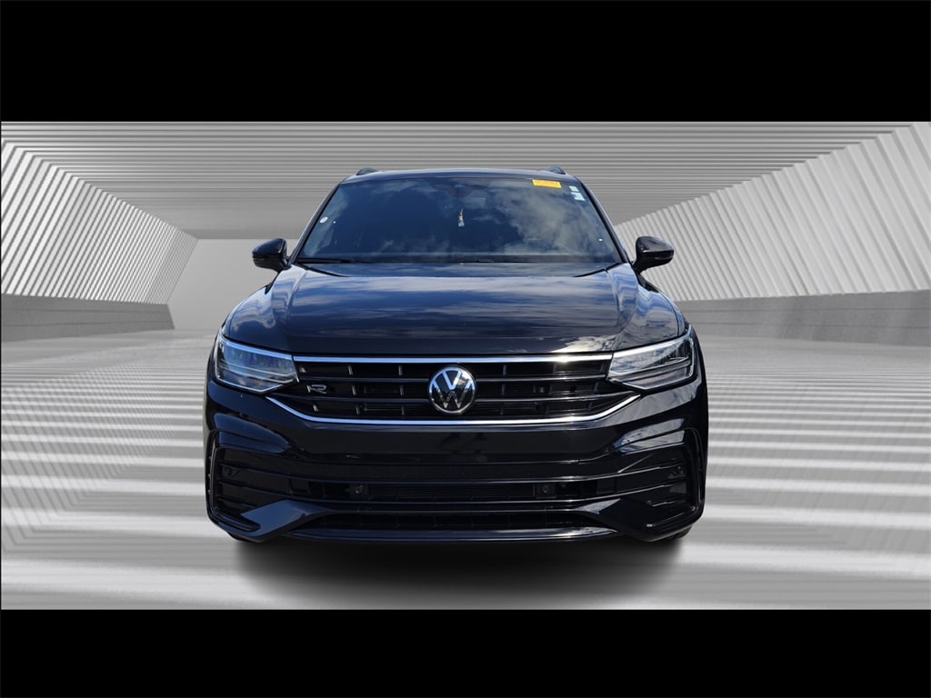 Used 2024 Volkswagen Tiguan 2.0T SE R-Line Black SUV