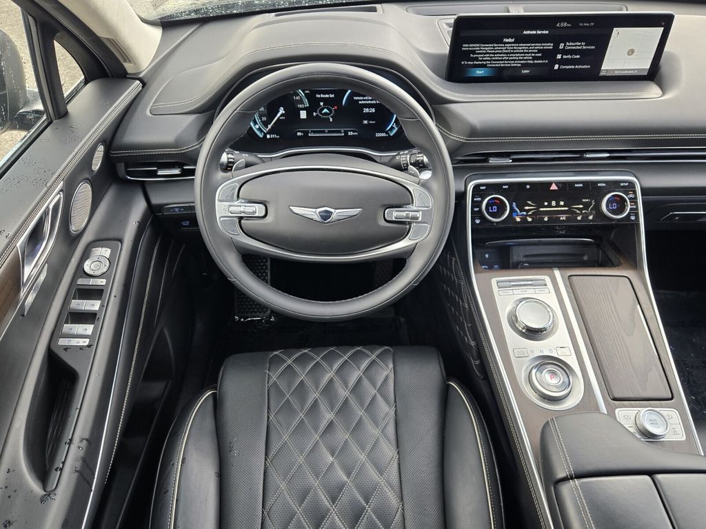 2024 GENESIS GV80 - Photo 13