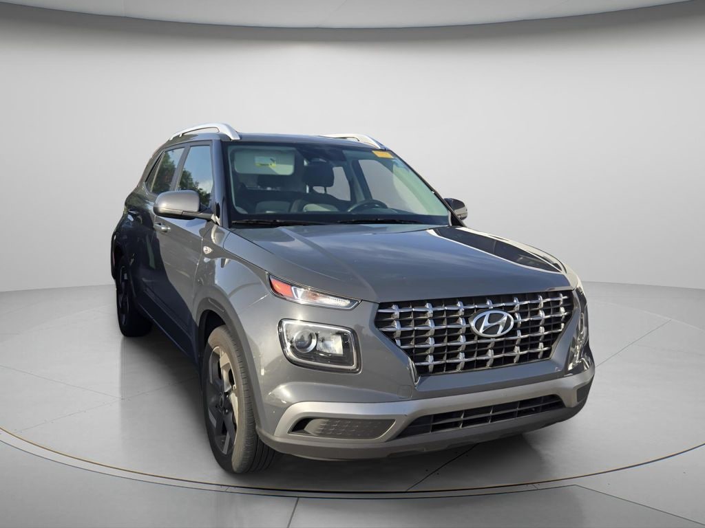Certified 2024 Hyundai Venue SUV