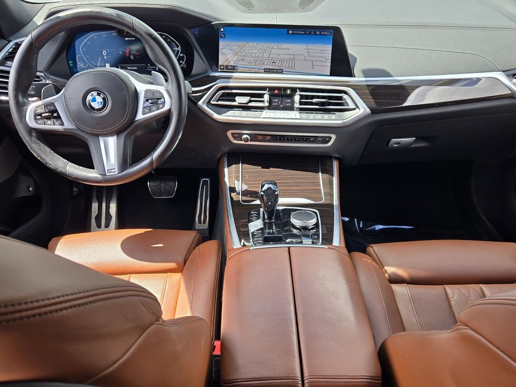 2021 BMW X5 45e - Photo 12