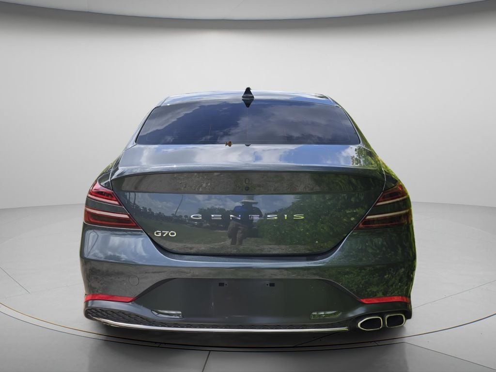 2023 GENESIS G70 Standard - Photo 6