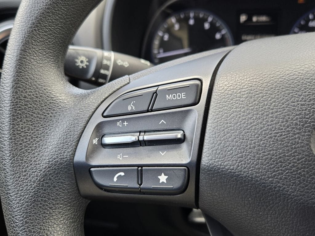 2023 Hyundai Kona SEL - Photo 22