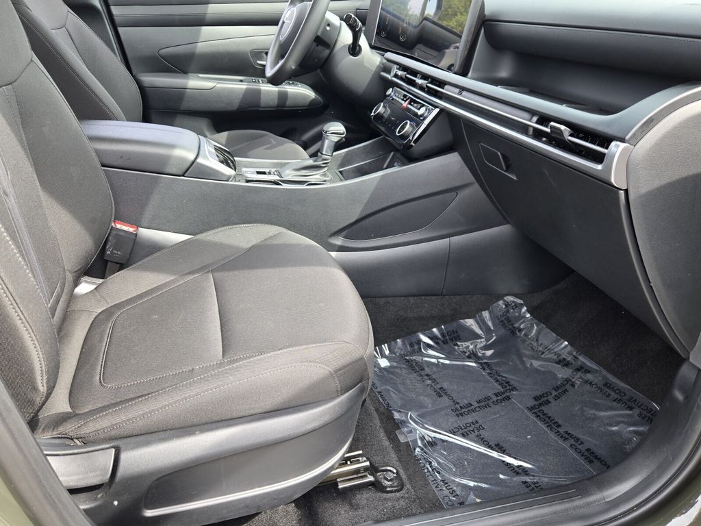 2026 Hyundai Tucson SEL - Photo 16